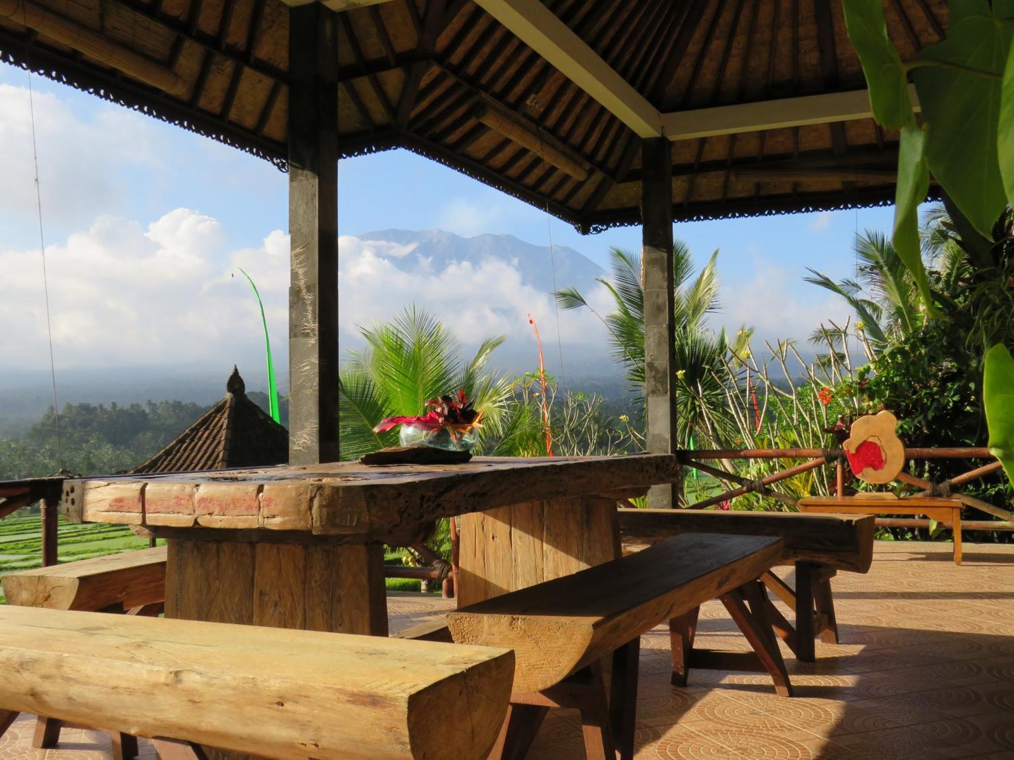 Great Mountain Views Villa Resort Selat Eksteriør billede