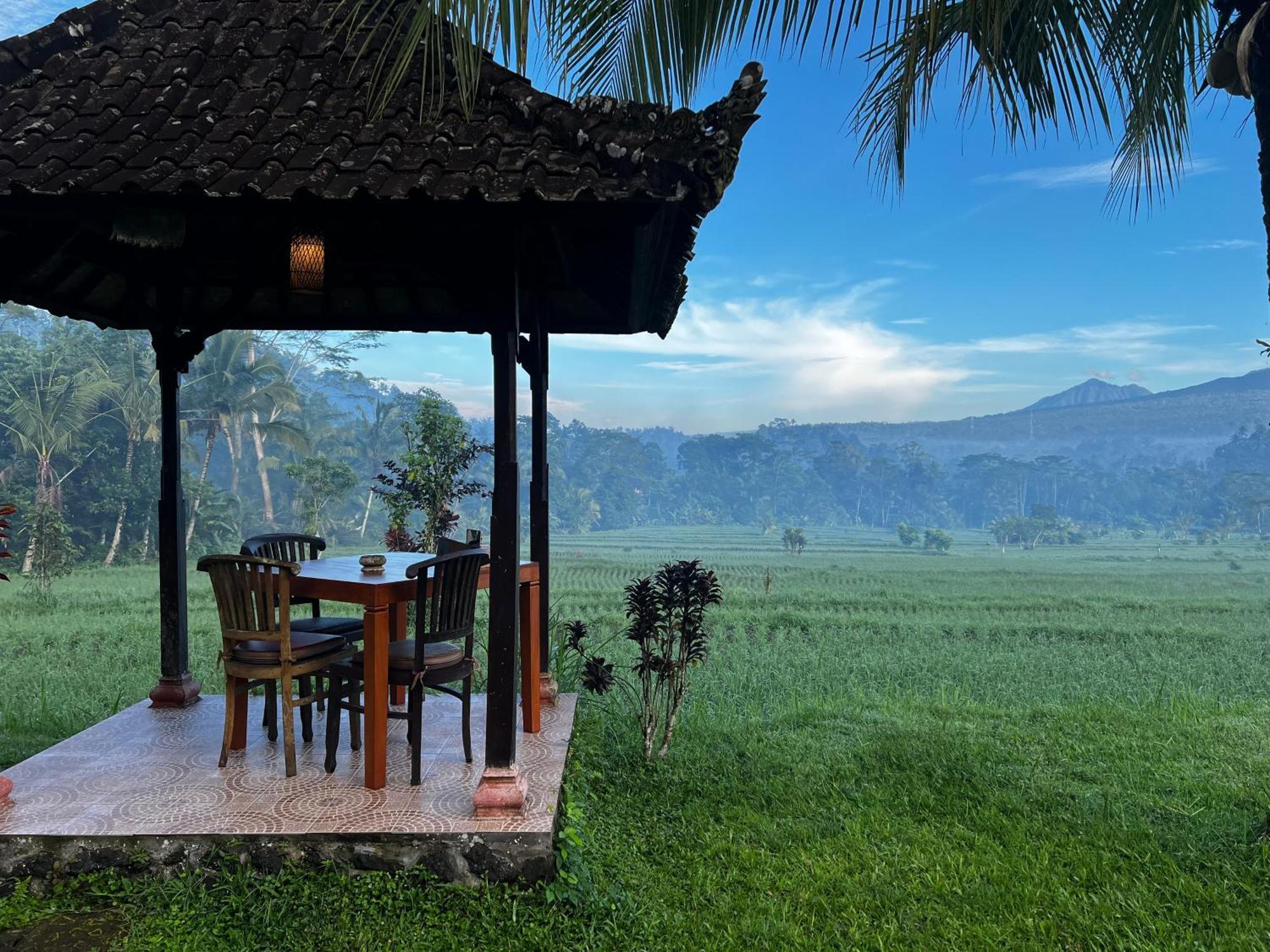 Great Mountain Views Villa Resort Selat Eksteriør billede